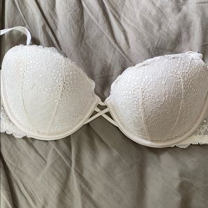 VS pink date push up bra